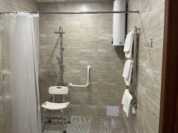 Двухместный повышенной комфортности 102 (для людей с ограниченными возможностями)