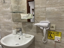 Двухместный повышенной комфортности 102 (для людей с ограниченными возможностями)